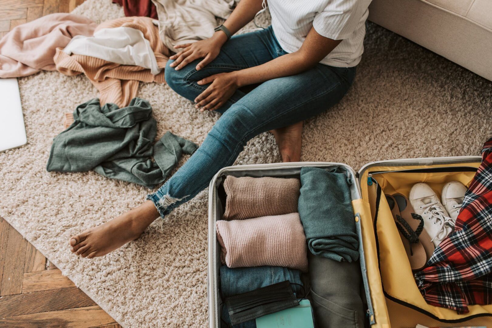 Koffer packen: die Liste – was gehört mit ins Gepäck?