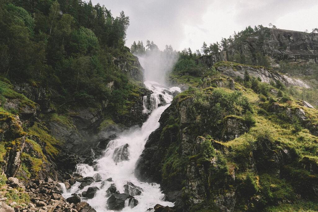 Mardalsfossen in Norwegen: europas größte wasserfälle